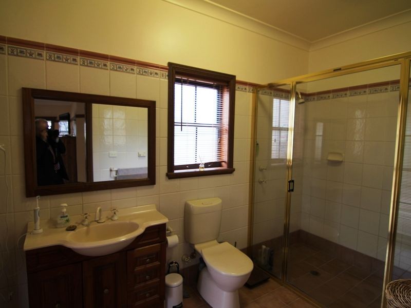 22 Hughes Street, Orange NSW 2800