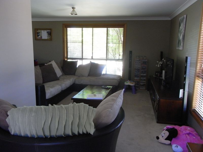 2 Anthony Crescent, Orange NSW 2800