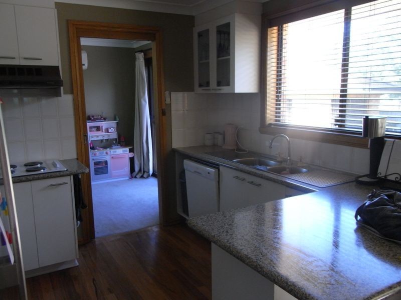 2 Anthony Crescent, Orange NSW 2800