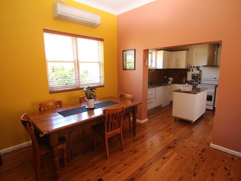 123 Sampson Street, Orange NSW 2800
