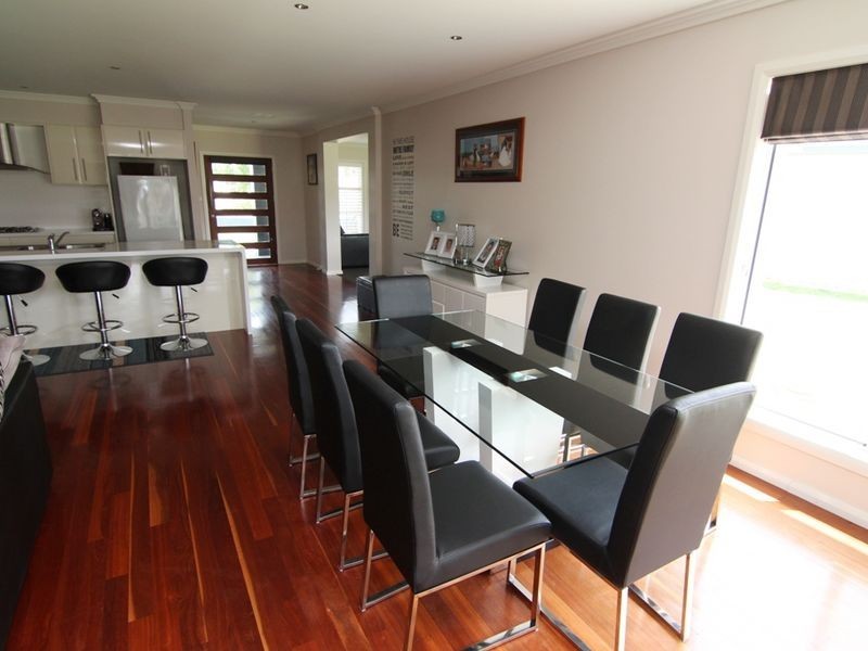 4 Stewart Close, Orange NSW 2800