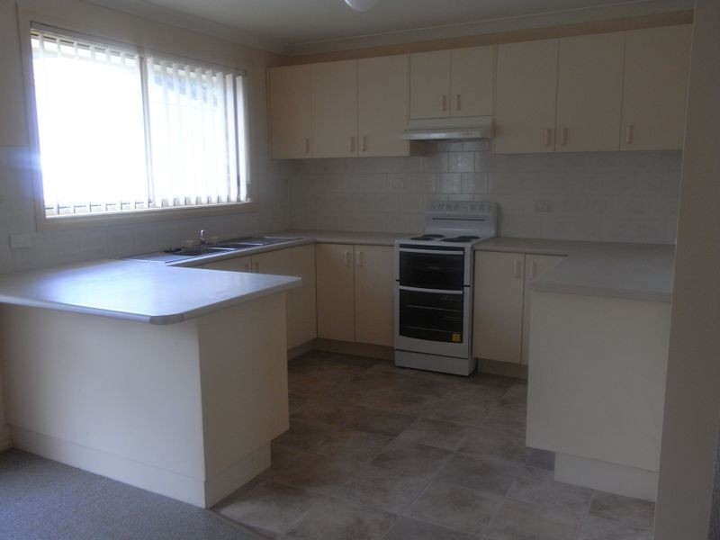 2/76A Edward Street, Orange NSW 2800