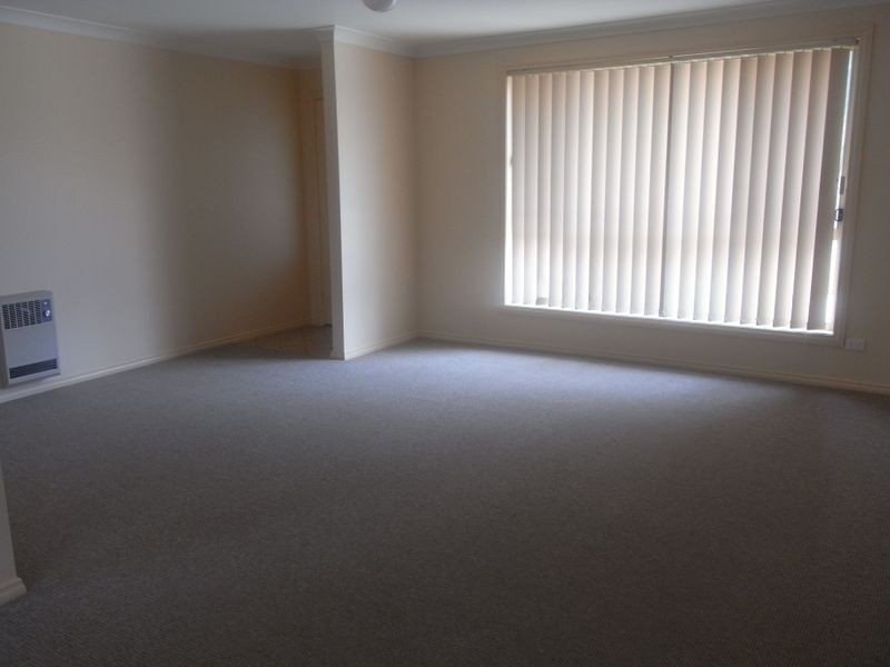 2/76A Edward Street, Orange NSW 2800