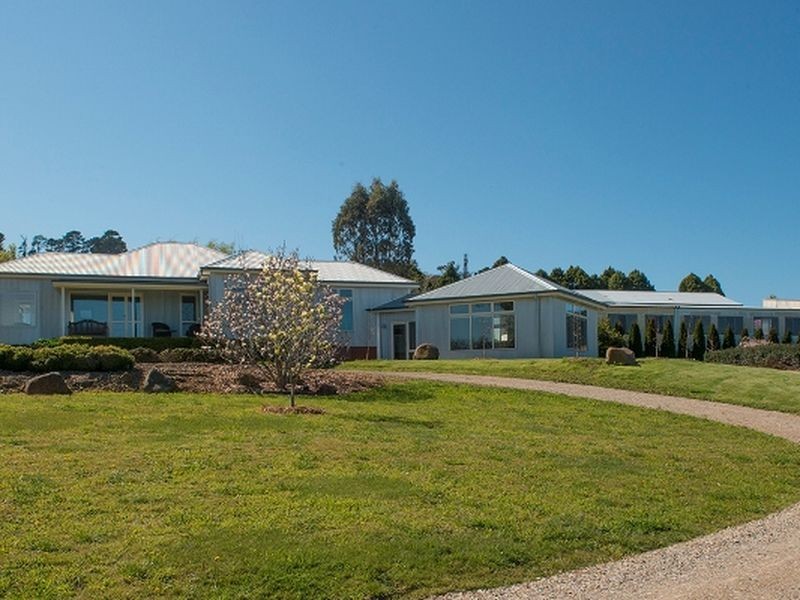 179 Woods Lane, Orange NSW 2800