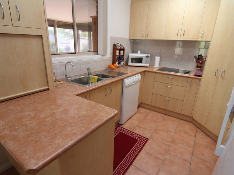 4 Cianfrano Place, Orange NSW 2800