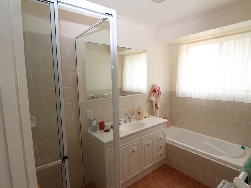 4 Cianfrano Place, Orange NSW 2800