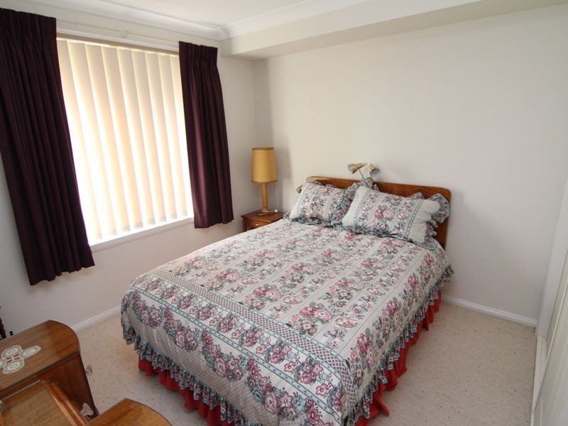 4 Cianfrano Place, Orange NSW 2800