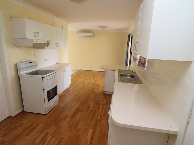 11 Rawle Avenue, Orange NSW 2800