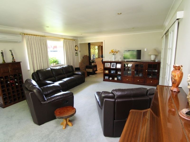 691 The Escort Way, Orange NSW 2800