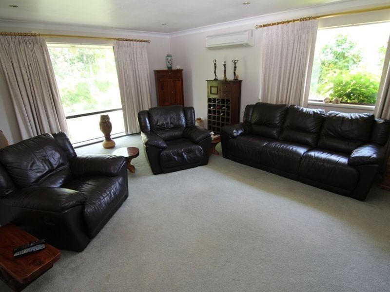 691 The Escort Way, Orange NSW 2800