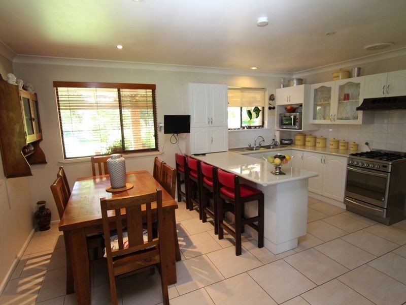 691 The Escort Way, Orange NSW 2800