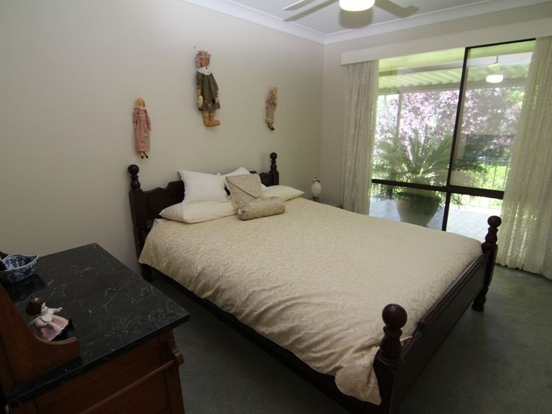 691 The Escort Way, Orange NSW 2800