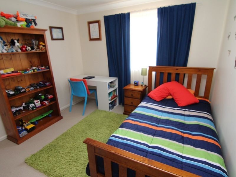 3 Sharp Road, Orange NSW 2800