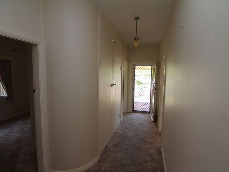 82 Nile Street, Orange NSW 2800