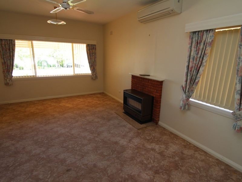 82 Nile Street, Orange NSW 2800