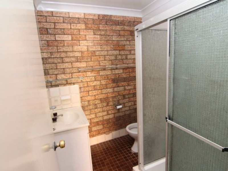 4/13 Anzac Place, Orange NSW 2800