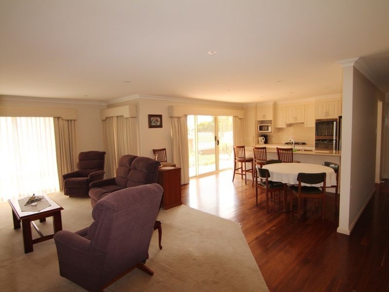 58 Warrendine Street, Orange NSW 2800