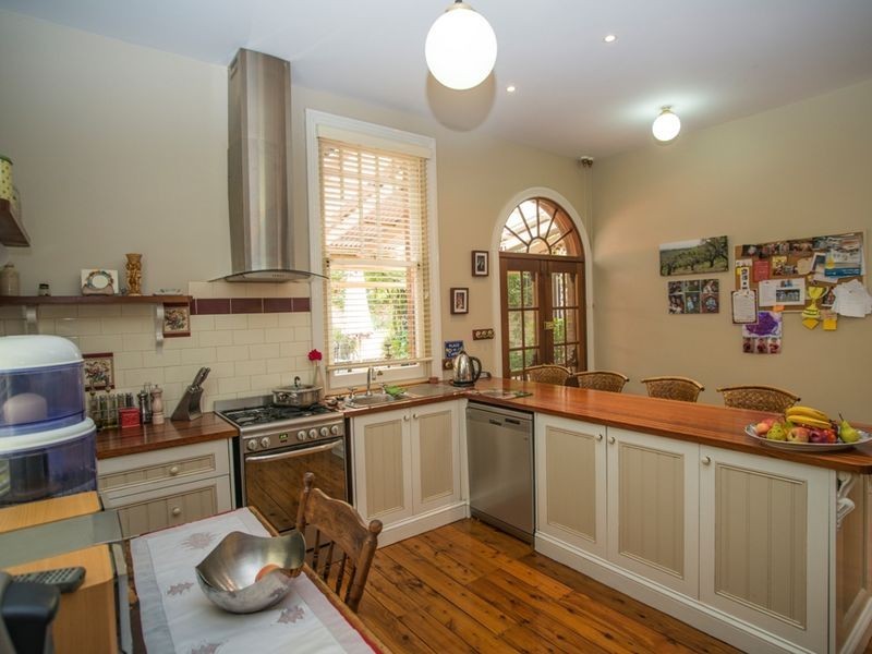 319 Lords Place, Orange NSW 2800
