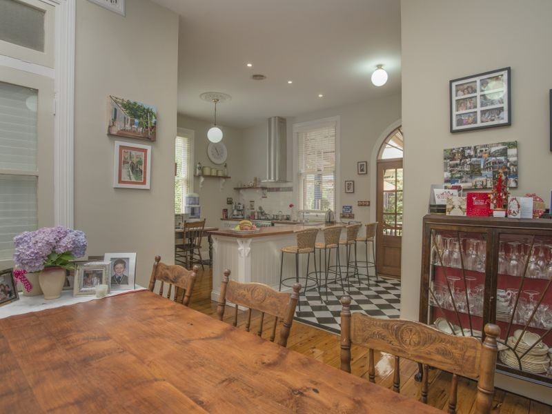 319 Lords Place, Orange NSW 2800