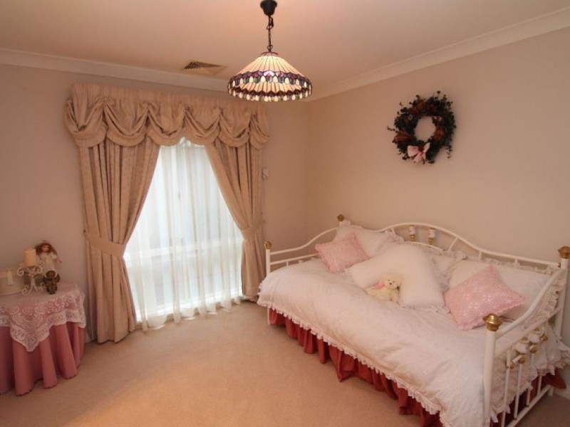 9 McIntosh Street, Orange NSW 2800