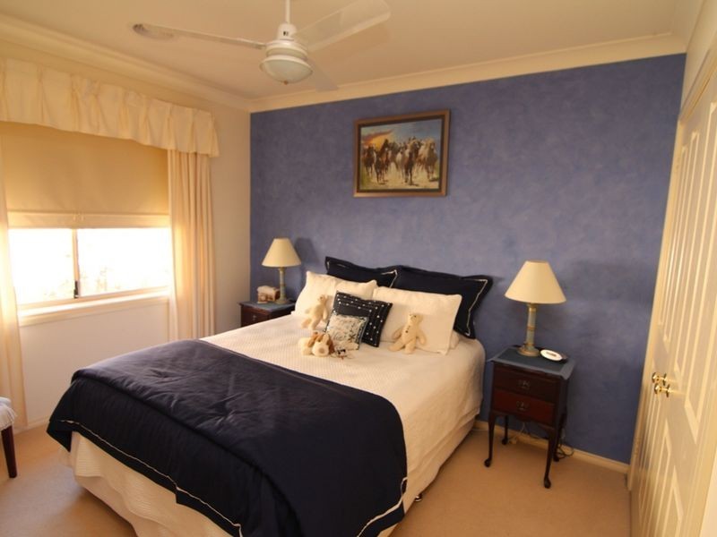 1 Hoskins Place, Orange NSW 2800