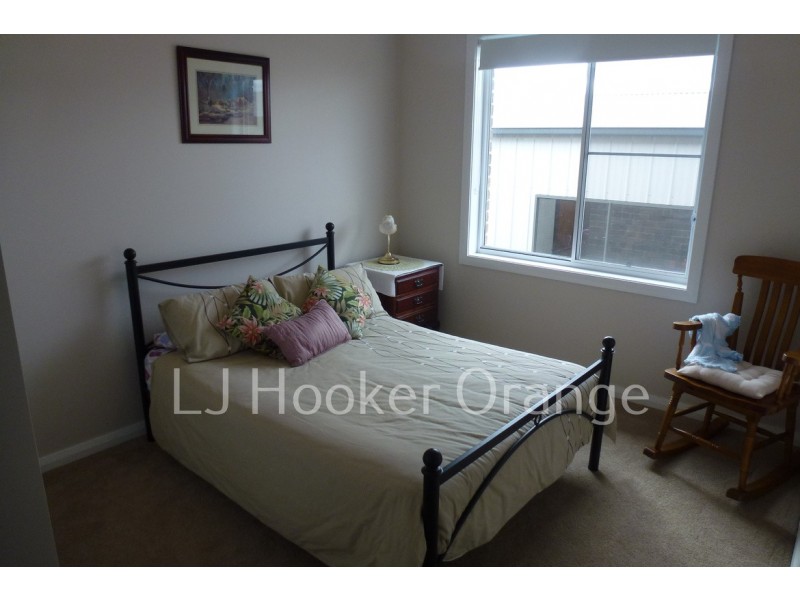 8 Mariposa Street, Orange NSW 2800