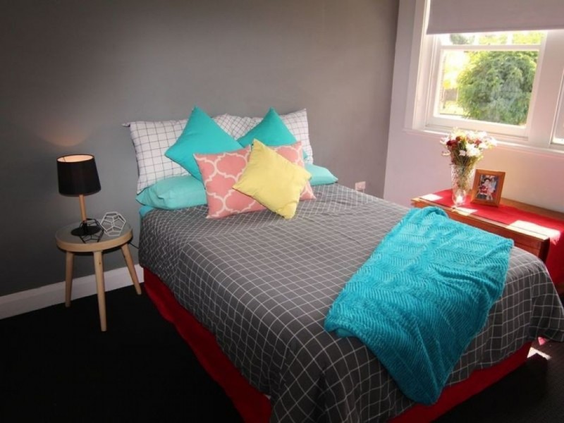 32 Allenby Road, Orange NSW 2800