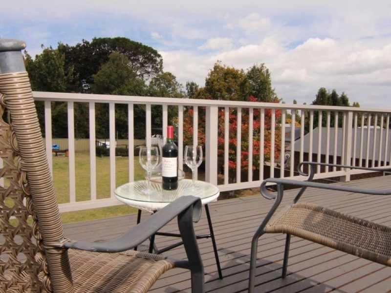 32 Allenby Road, Orange NSW 2800