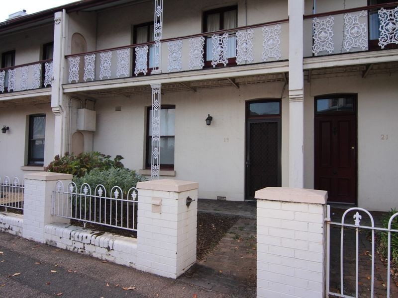 19 Bathurst Road, Orange NSW 2800