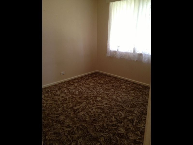 8 Eloc Place, Orange NSW 2800