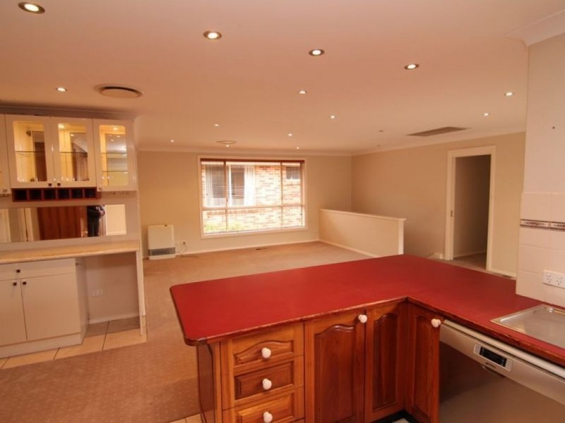 9 Pine Ridge Drive, Orange NSW 2800