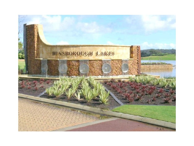 18 Royal Oaks Crescent, Dunsborough WA 6281