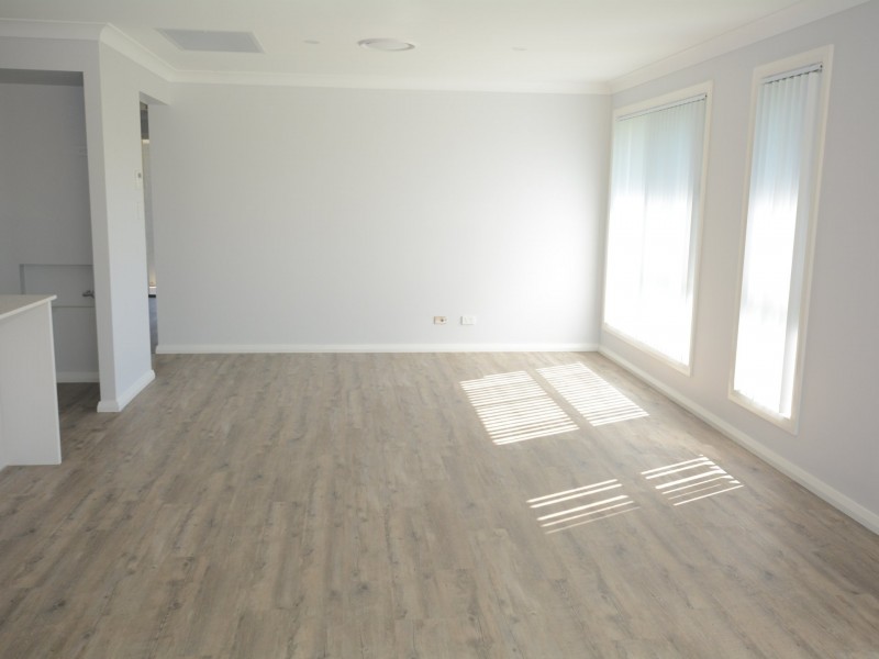 7 Threadfin Court, Old Bar NSW 2430