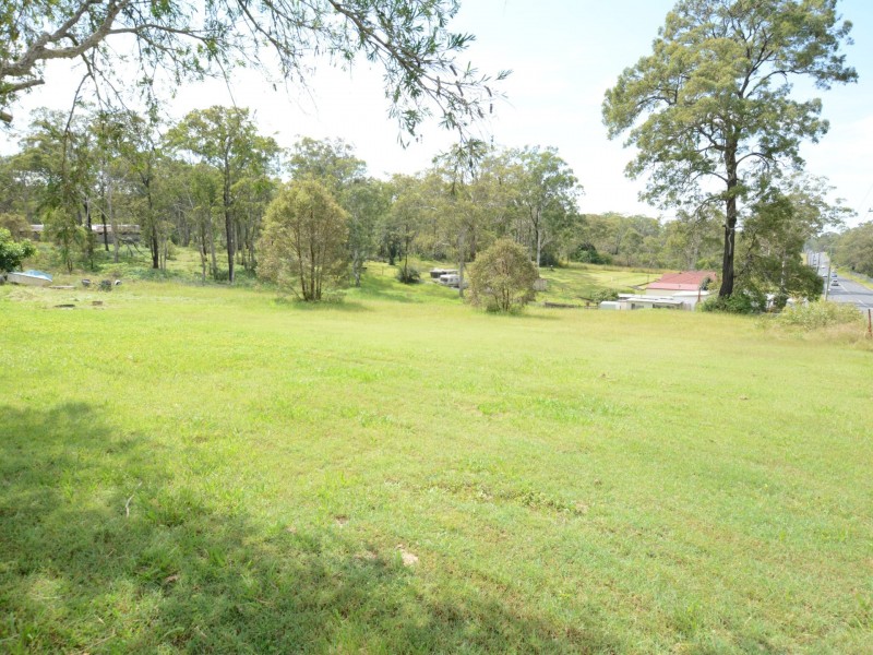 4 Rifle Range Road, Taree NSW 2430