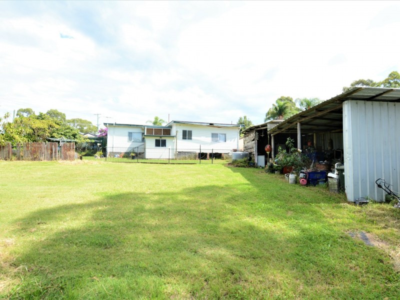 4 Rifle Range Road, Taree NSW 2430