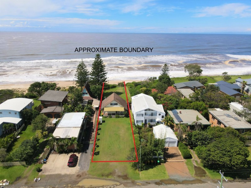 16 Lewis Street, Old Bar NSW 2430