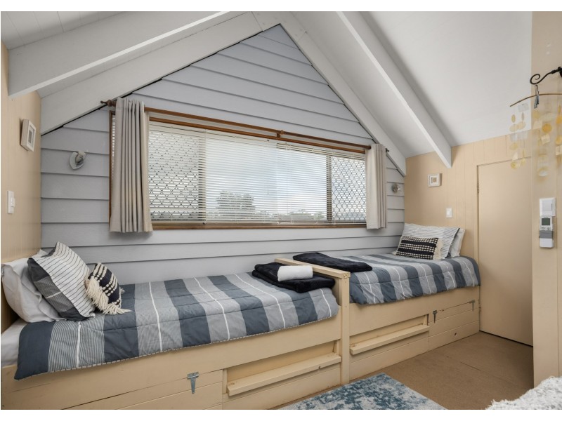 16 Lewis Street, Old Bar NSW 2430