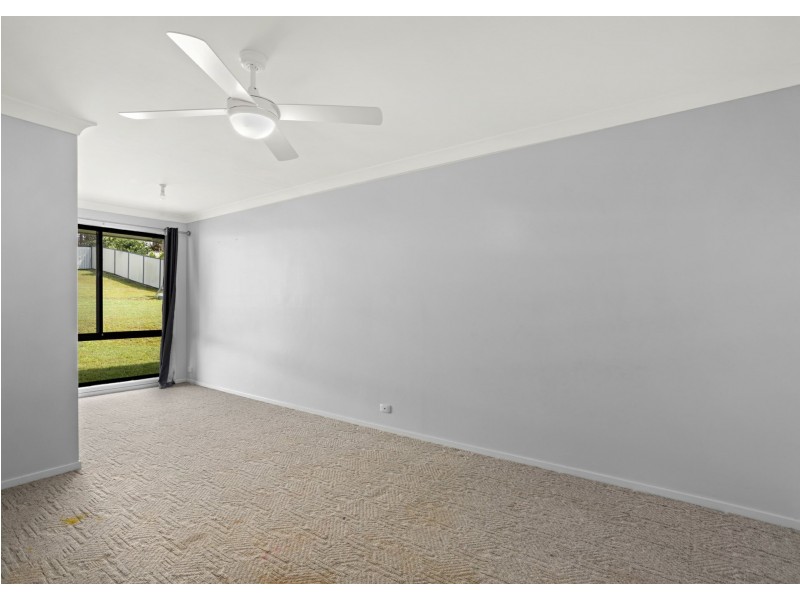 25 Talawong Drive, Taree NSW 2430