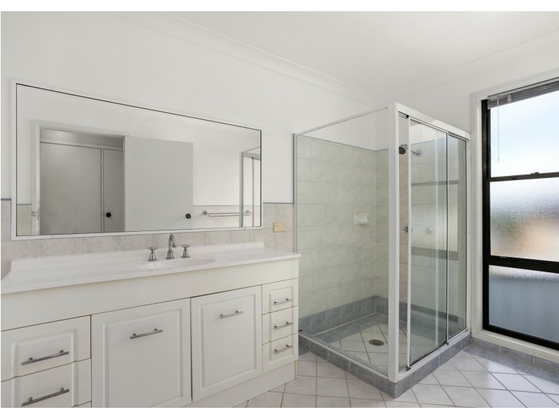 25 Talawong Drive, Taree NSW 2430