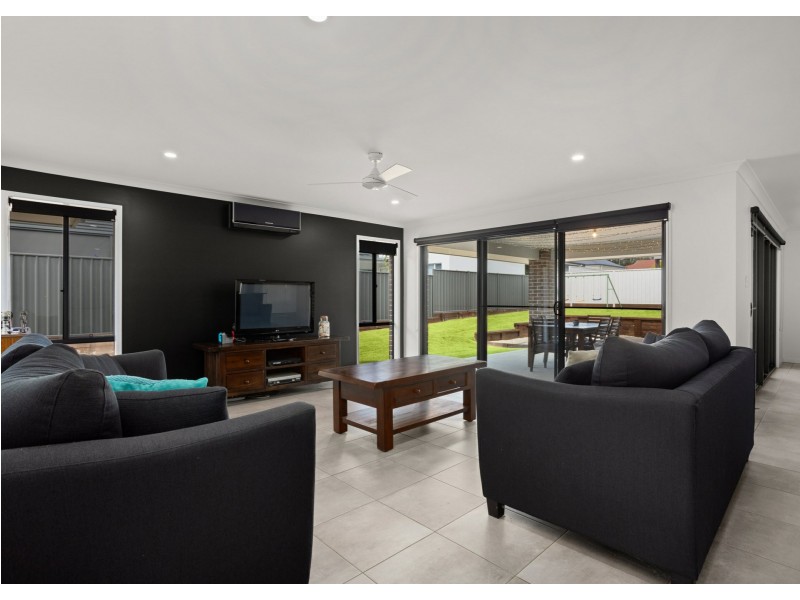 30 Howard Street, Wallabi Point NSW 2430