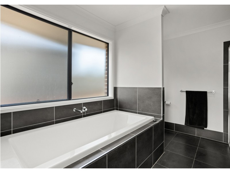 30 Howard Street, Wallabi Point NSW 2430