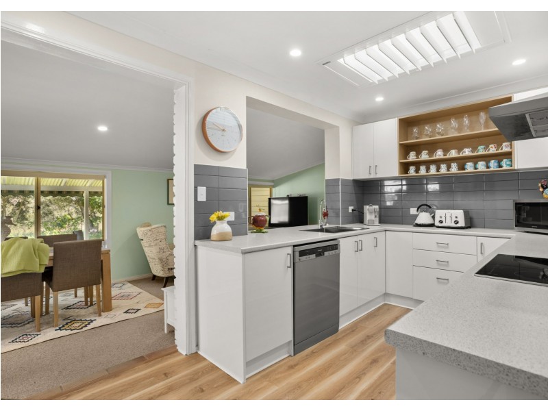 15 Gannet Crescent, Old Bar NSW 2430