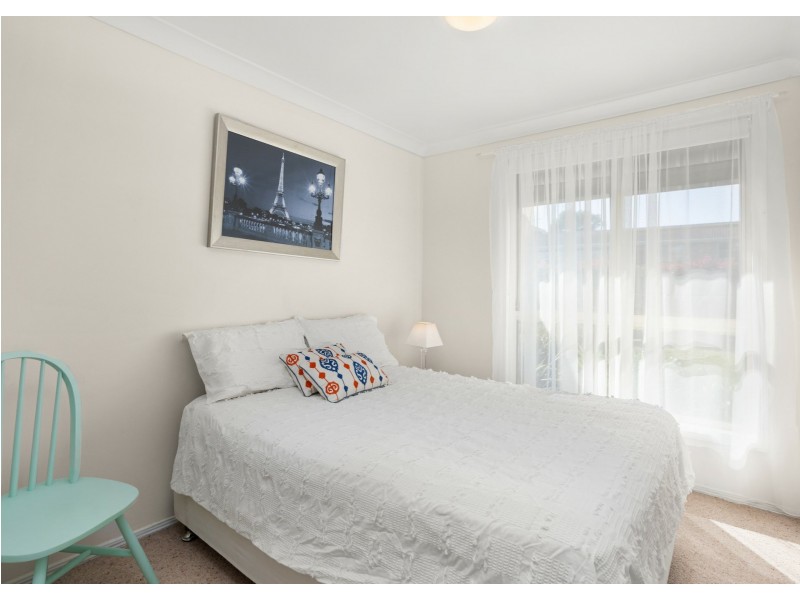 15 Gannet Crescent, Old Bar NSW 2430