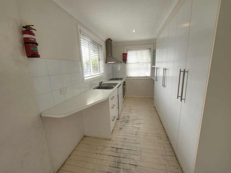 5 Rose St, Old Bar NSW 2430