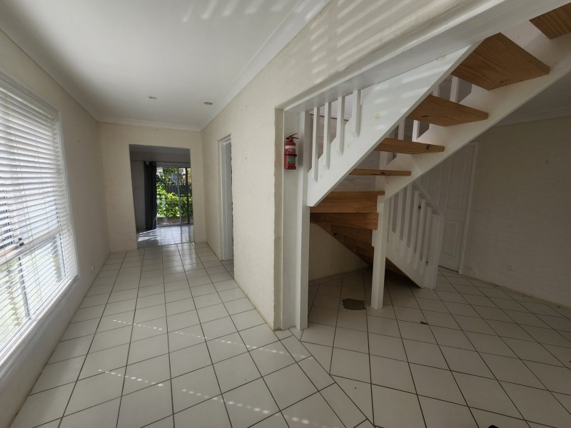 5 Rose St, Old Bar NSW 2430