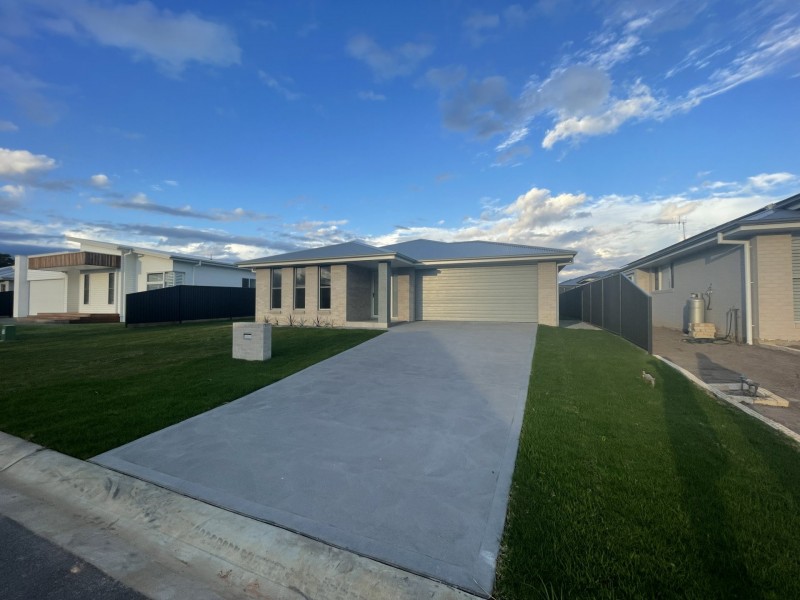 17 Little Tern Street, Old Bar NSW 2430