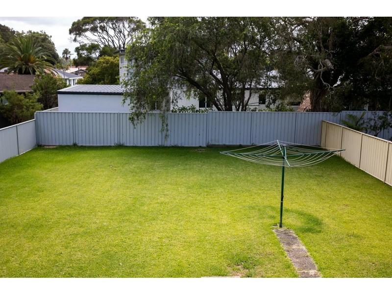 17 Belford Street, Old Bar NSW 2430
