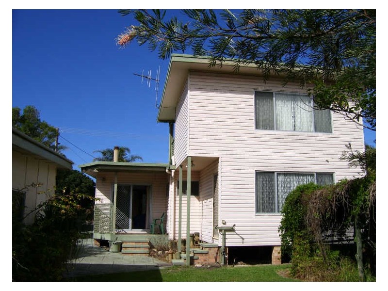 29 Hall Street, Old Bar NSW 2430