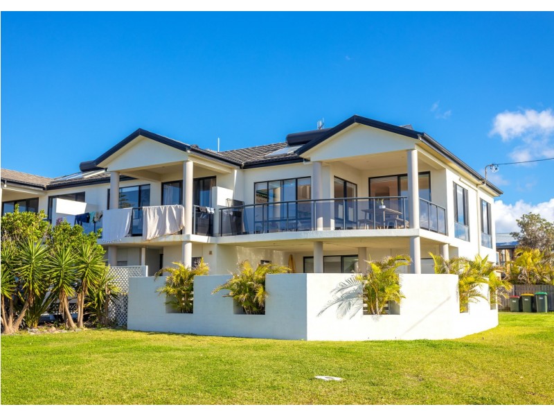 1/15 Marine Drive, Wallabi Point NSW 2430