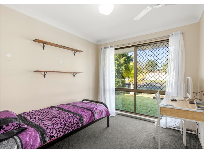 1 Richardson Street, Old Bar NSW 2430